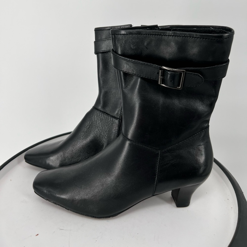 EDDIE BAUER NWOT LEATHER HEELED BOOTS FASHION BUCKLE SLIP RESISTANT‎ BUTTER SOFT